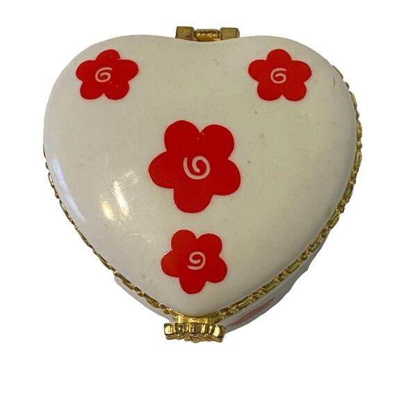 Heart Shaped Candle Hinged Trinket Box Valentine Holiday Kitchy Dainty Country - Picture 3 of 13